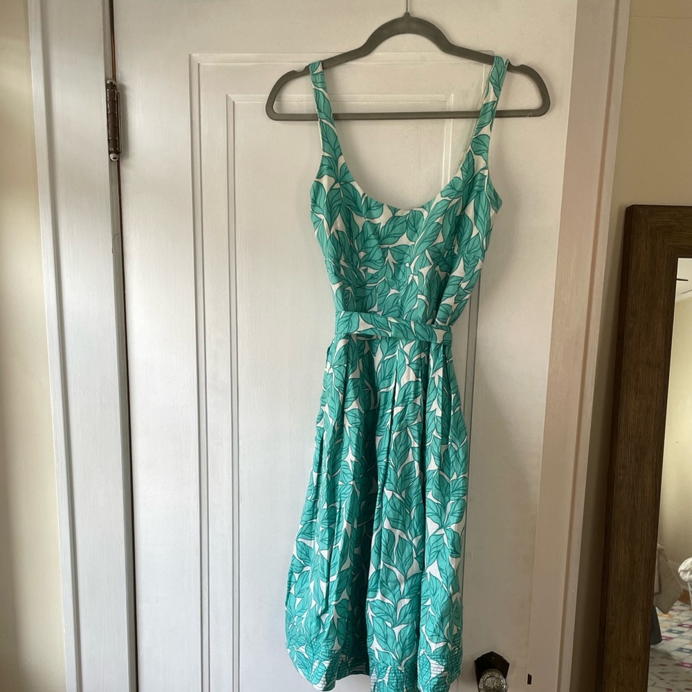 Zara Dress | A-Line Summer Dress | Leaf Print Dress | Size S